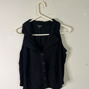 Torrid Black Sleeveless Button-Front Top